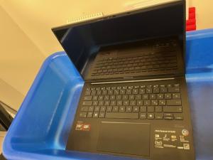 cs1892 /2025 ASUS ZENBOOK